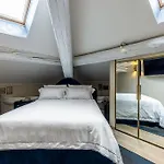 2 Floor Suite Near Duomo