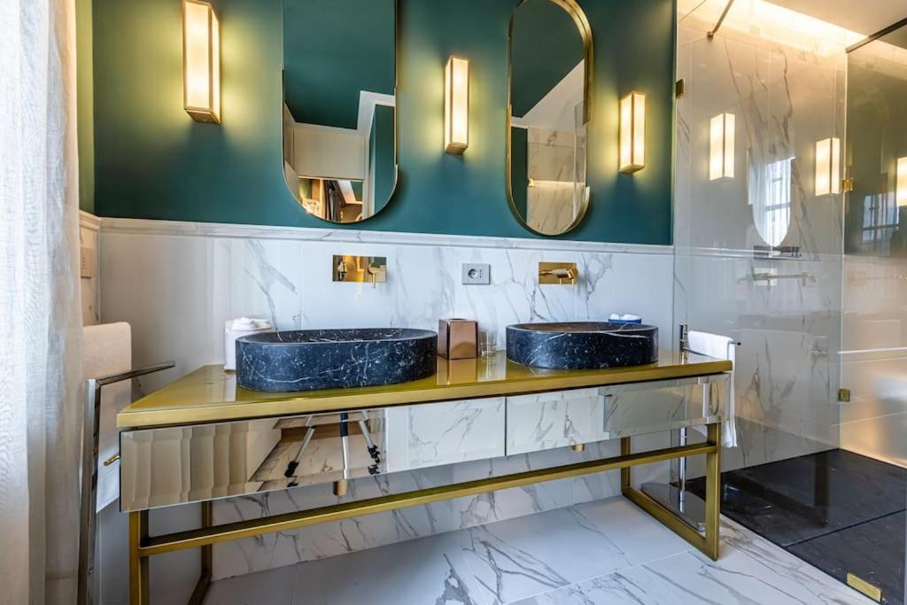 2 Floor Near Duomo Appartement