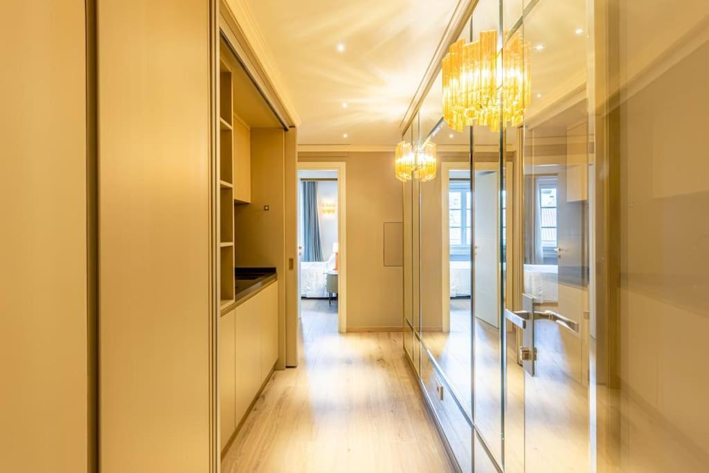 2 Floor Near Duomo * Milan
